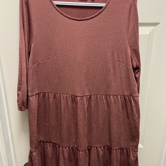 3/4 balloon sleeve tiered textured swing dress - Picture 3 of 6